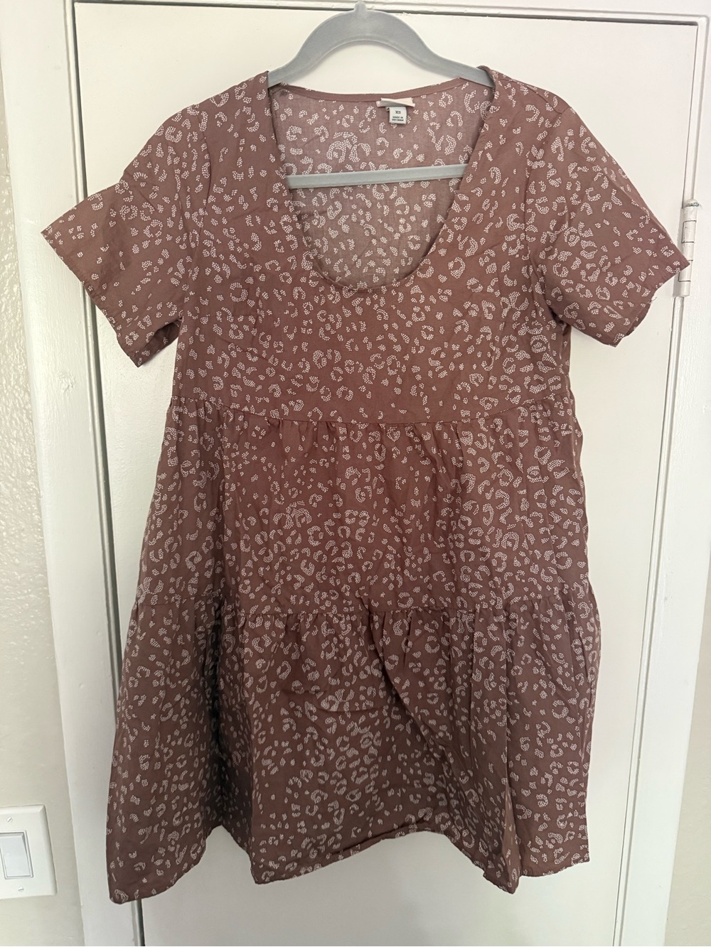 a new day Mauve Pink Tiered Short Sleeve Dress with Subtle Leopard Print